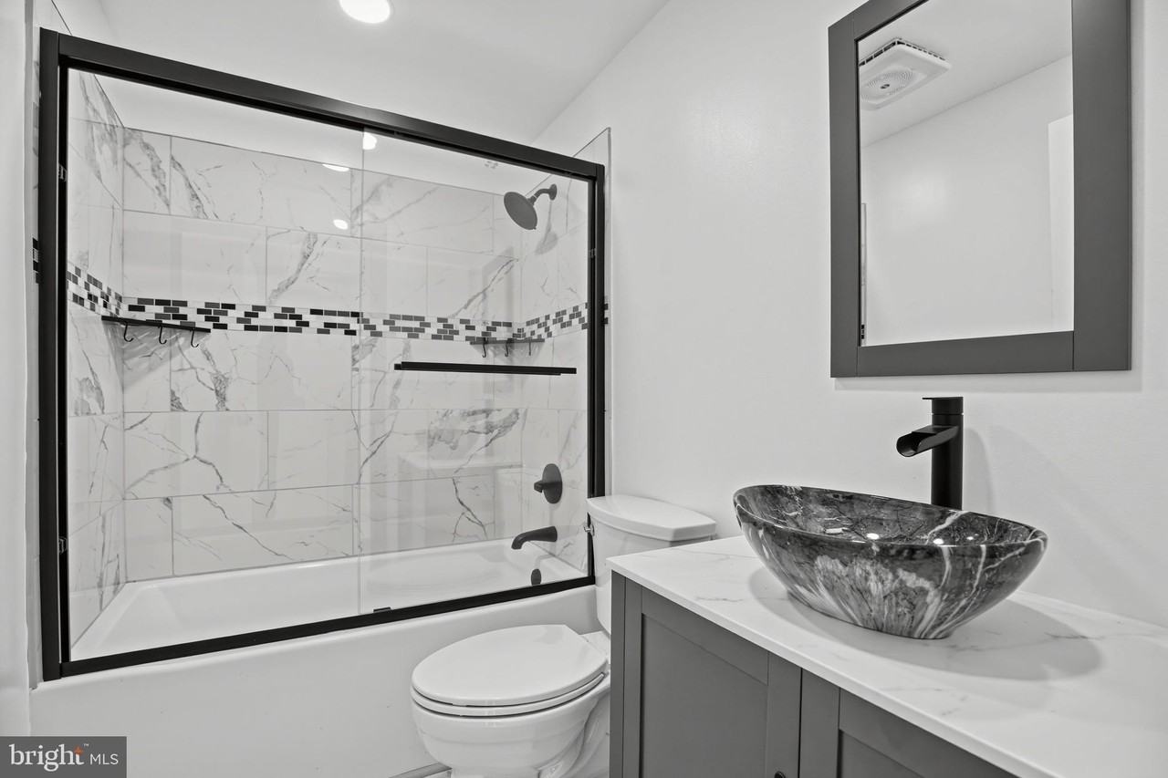 6370 Raymond Augustus Pl - Photo 5 of 15
