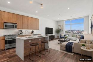 Nevele22 - 1122 W Chicago - Photo 1 of 1