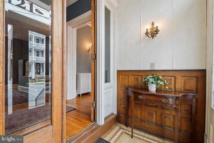 121 W Church St - Photo 2 of 30