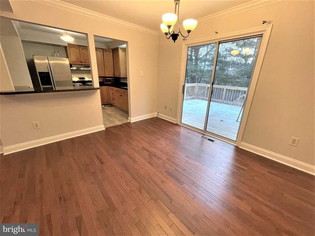 17626 Longview Ln - Photo 6 of 50