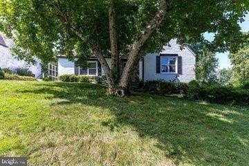 4610 Overbrook Rd - Photo 6 of 50