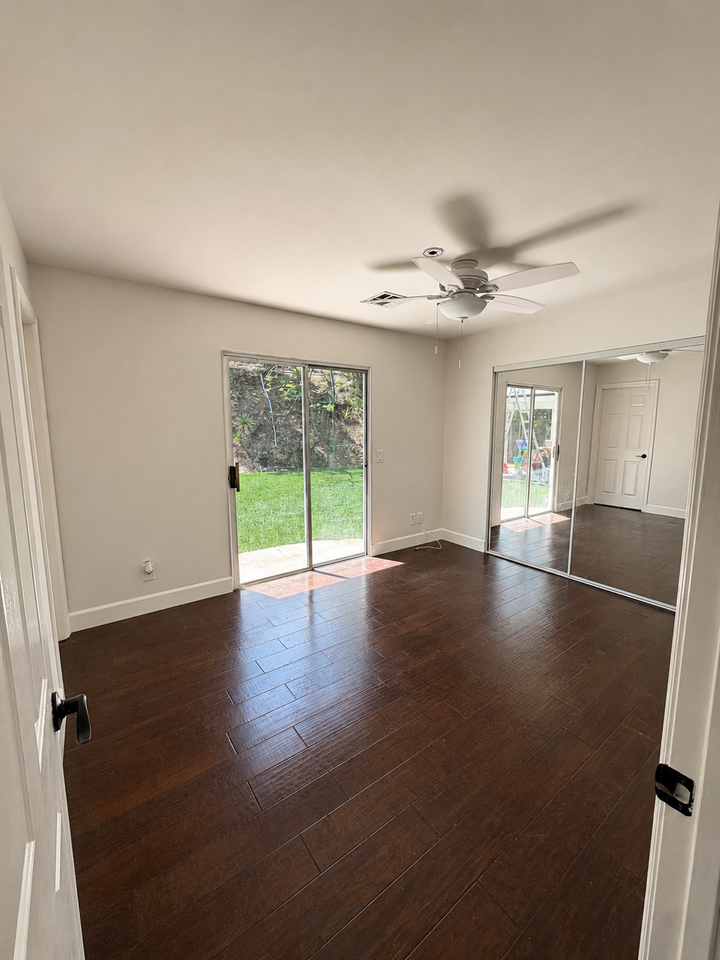 510 South Ventu Park Road - Photo 4 of 11