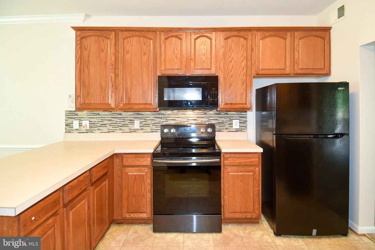 15511 Kennett Square Way - Photo 2 of 50
