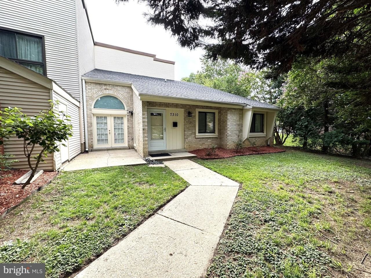 7310 Mandan Rd - Photo 2 of 21