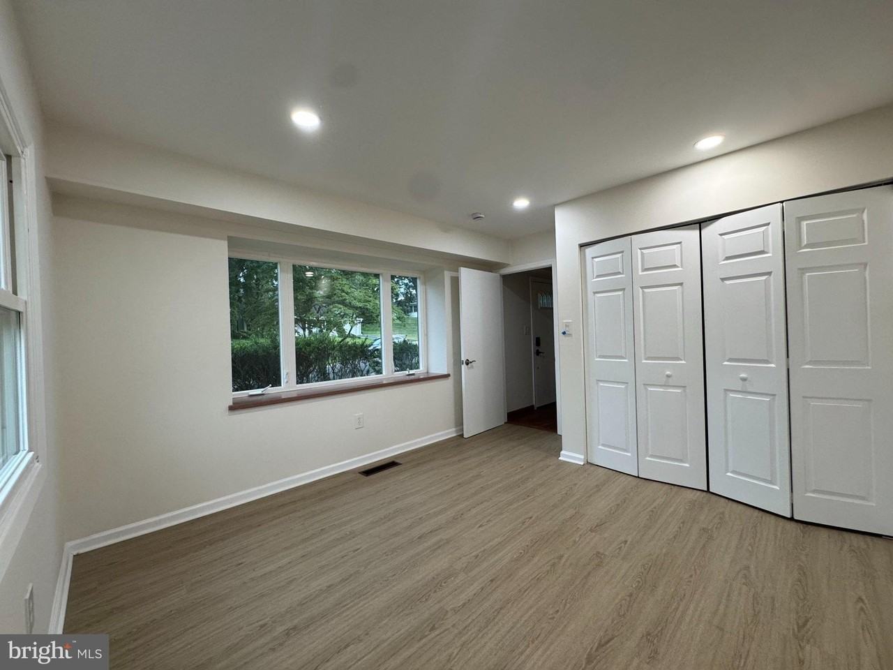 2410 Kegwood Ln - Photo 7 of 13