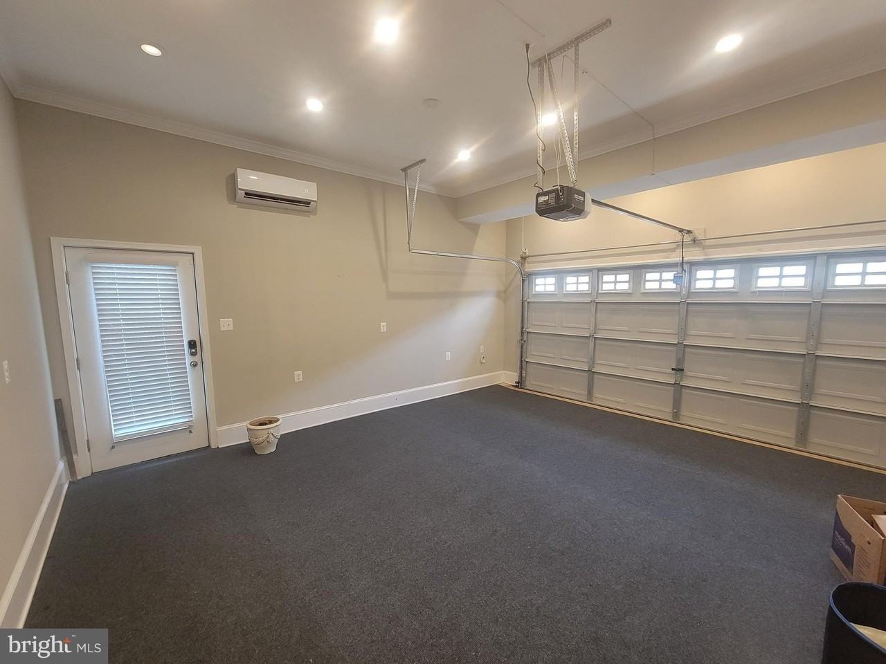 16622 Tortola Dr - Photo 4 of 46