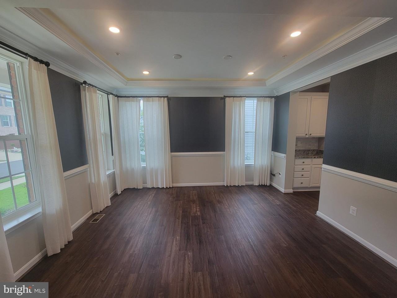 16622 Tortola Dr - Photo 6 of 46