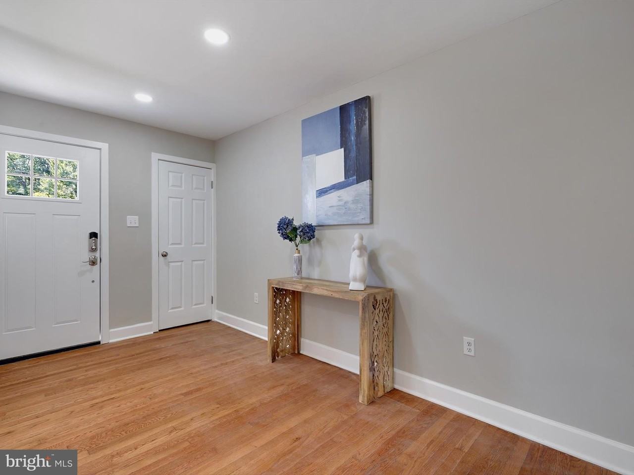 4502 Elmwood Rd - Photo 3 of 50