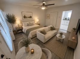 featured image of 851 S Kenmore Ave