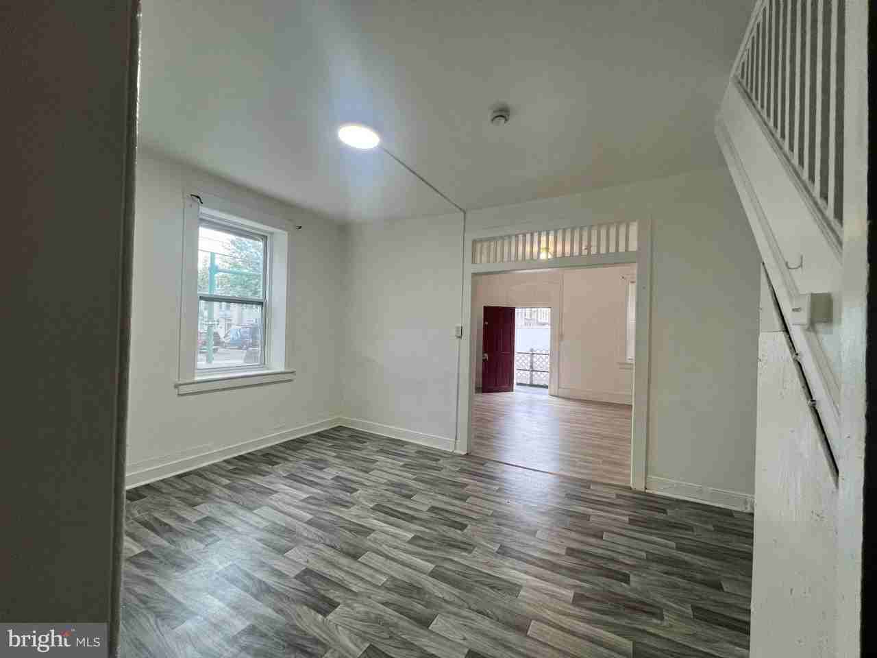 148 E Washington St #1 - Photo 2 of 13