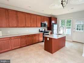 8 Mechanic St - Photo 1 of 1
