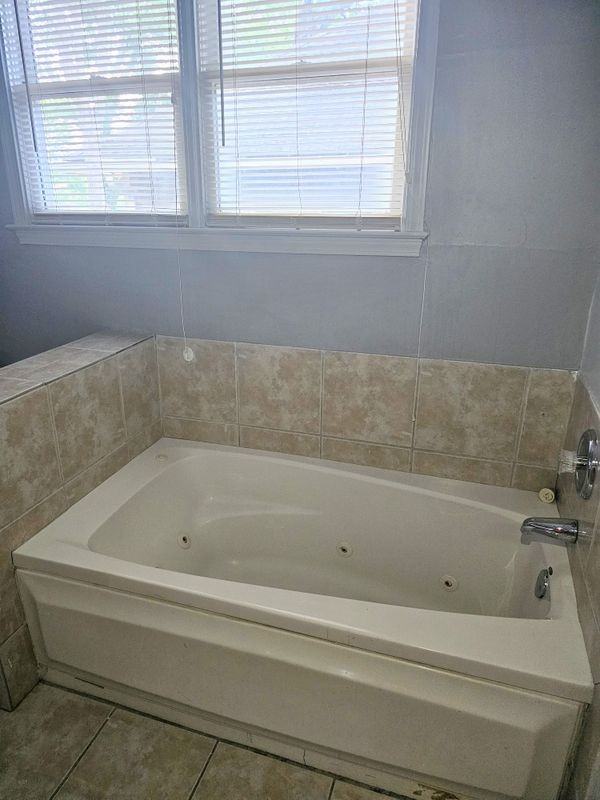 1333 Oak St Sw - Photo 7 of 18