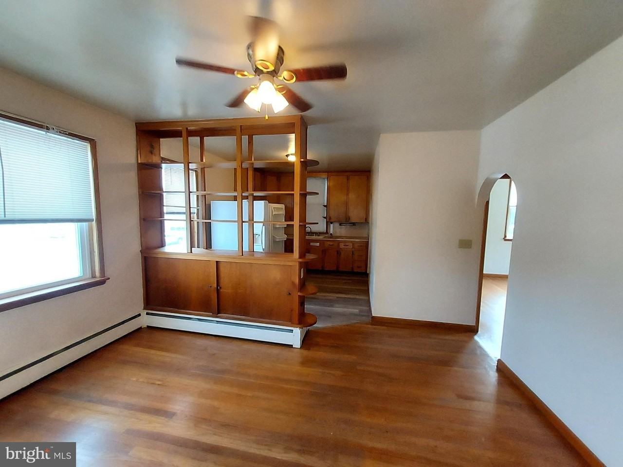 213B Lincoln Way W - Photo 5 of 15
