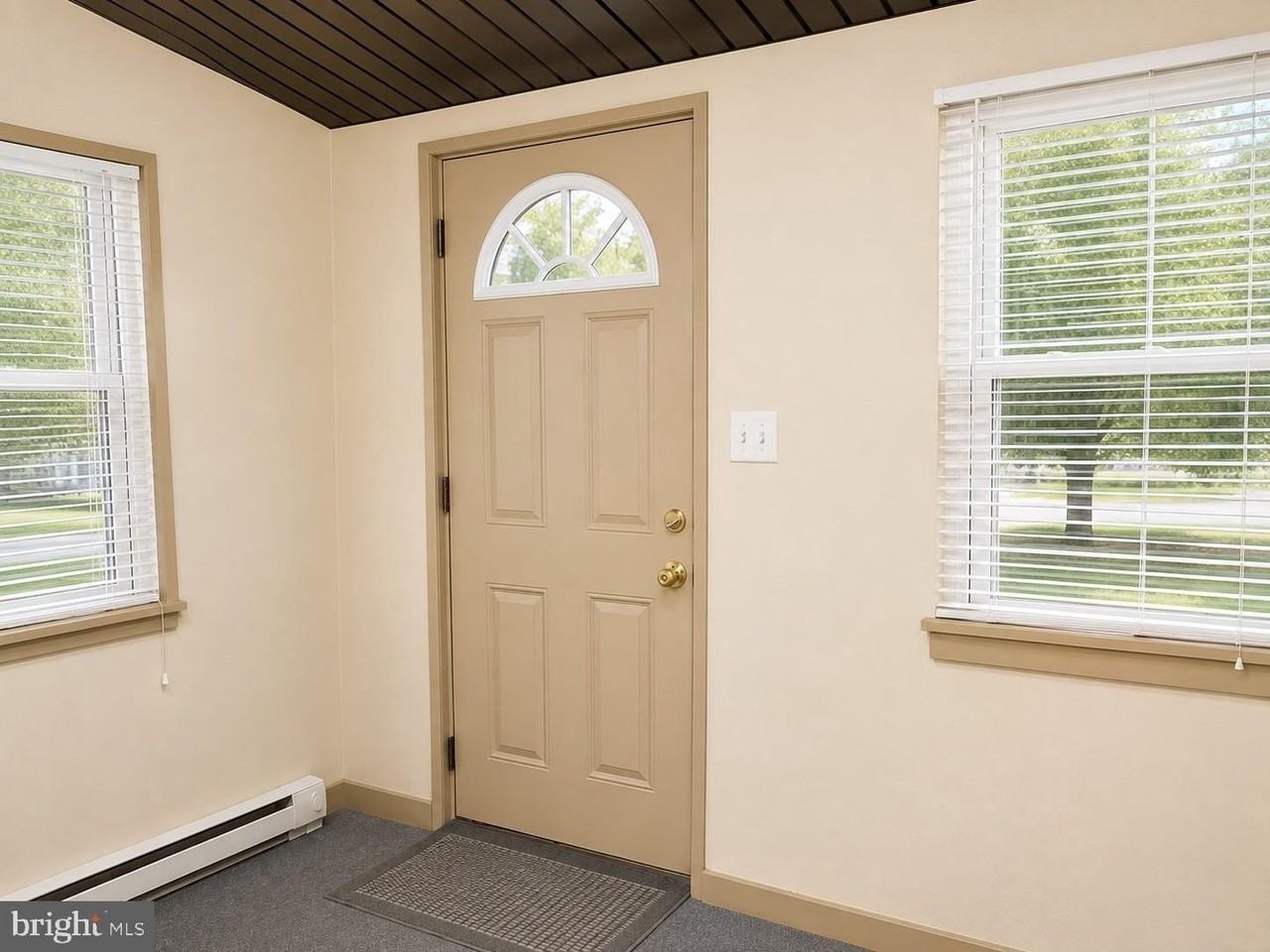 146 N Main St #A - Photo 5 of 9