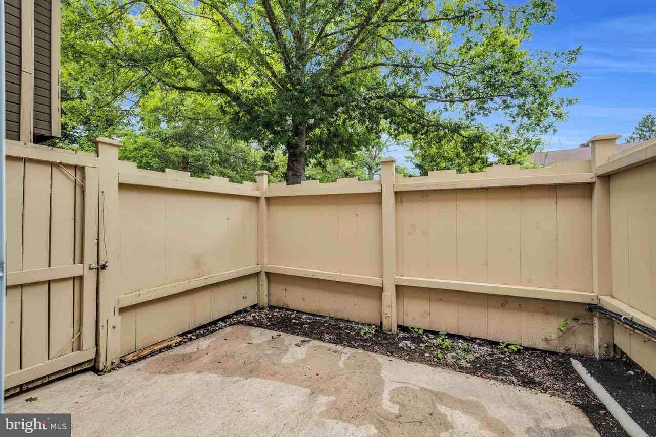 55 Medinah Dr - Photo 5 of 37