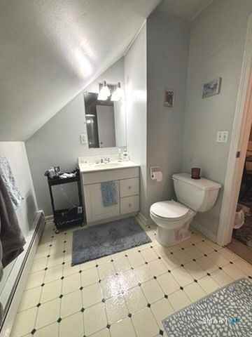101 Grace St ##3 - Photo 3 of 5