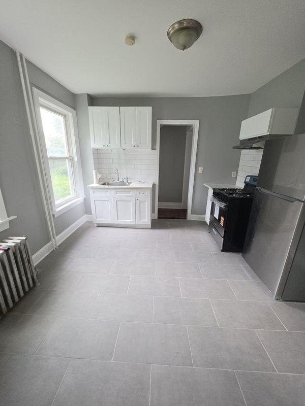 22 S 13th Ave - Photo 3 of 4