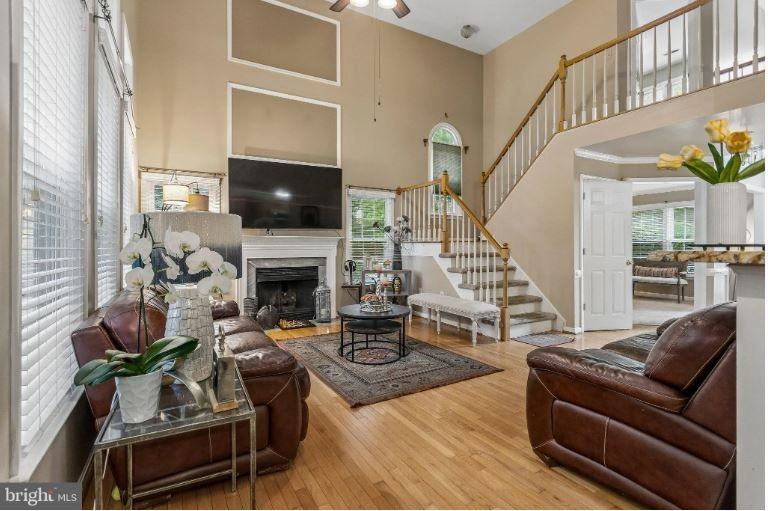 36 Dawson Dr - Photo 4 of 25
