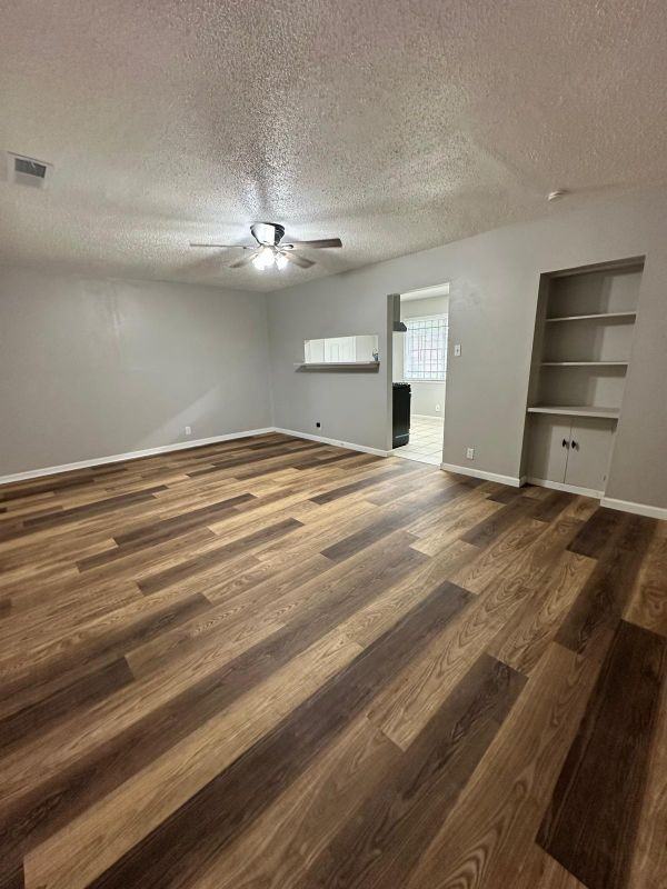 3731 Alberta St - Photo 3 of 10