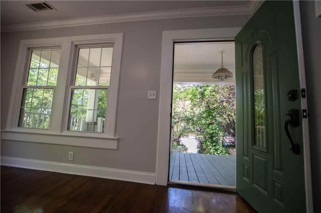 99 Moreland Ave Se - Photo 6 of 50