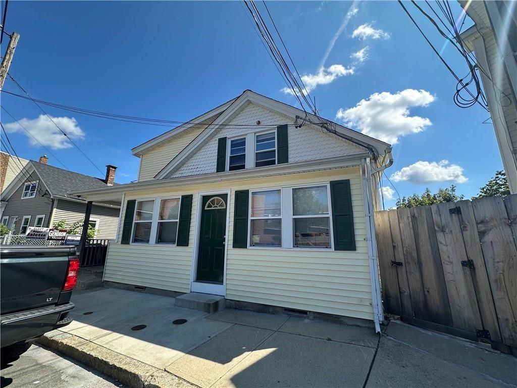 177 Boyden St ##2 - Photo 2 of 15