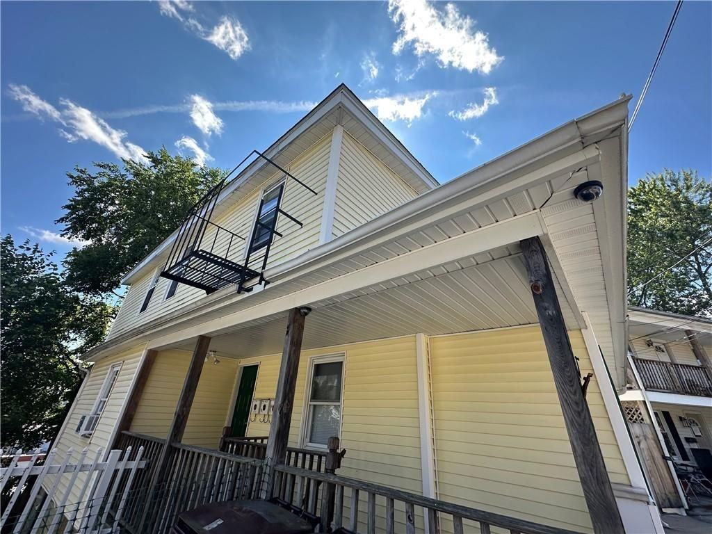 177 Boyden St ##2 - Photo 4 of 15