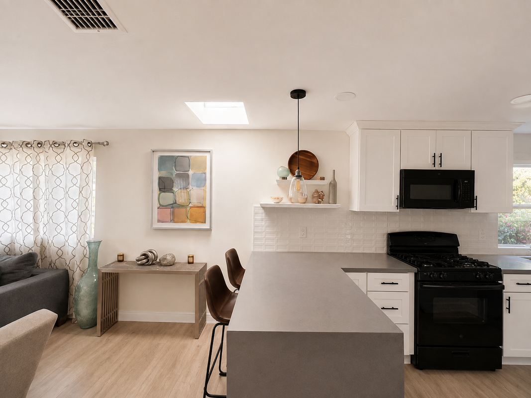 7502 Milwood Ave - Photo 4 of 30