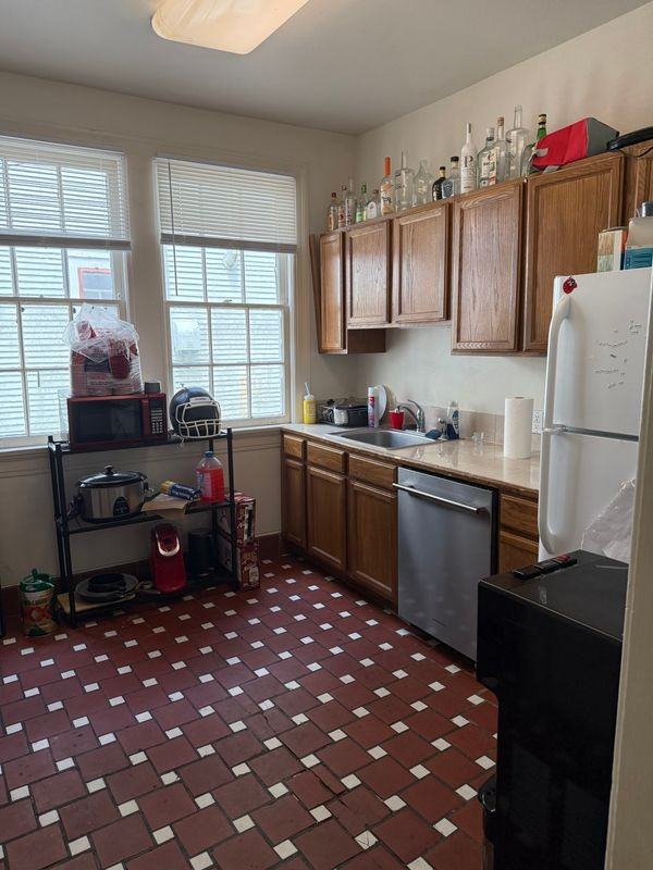 2834 Palmer Ave - Photo 2 of 3