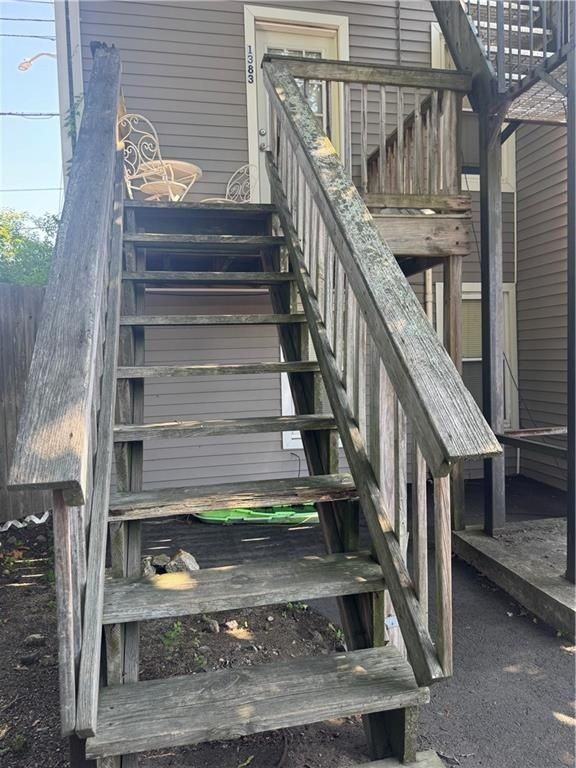 1383 Main St - Photo 5 of 25