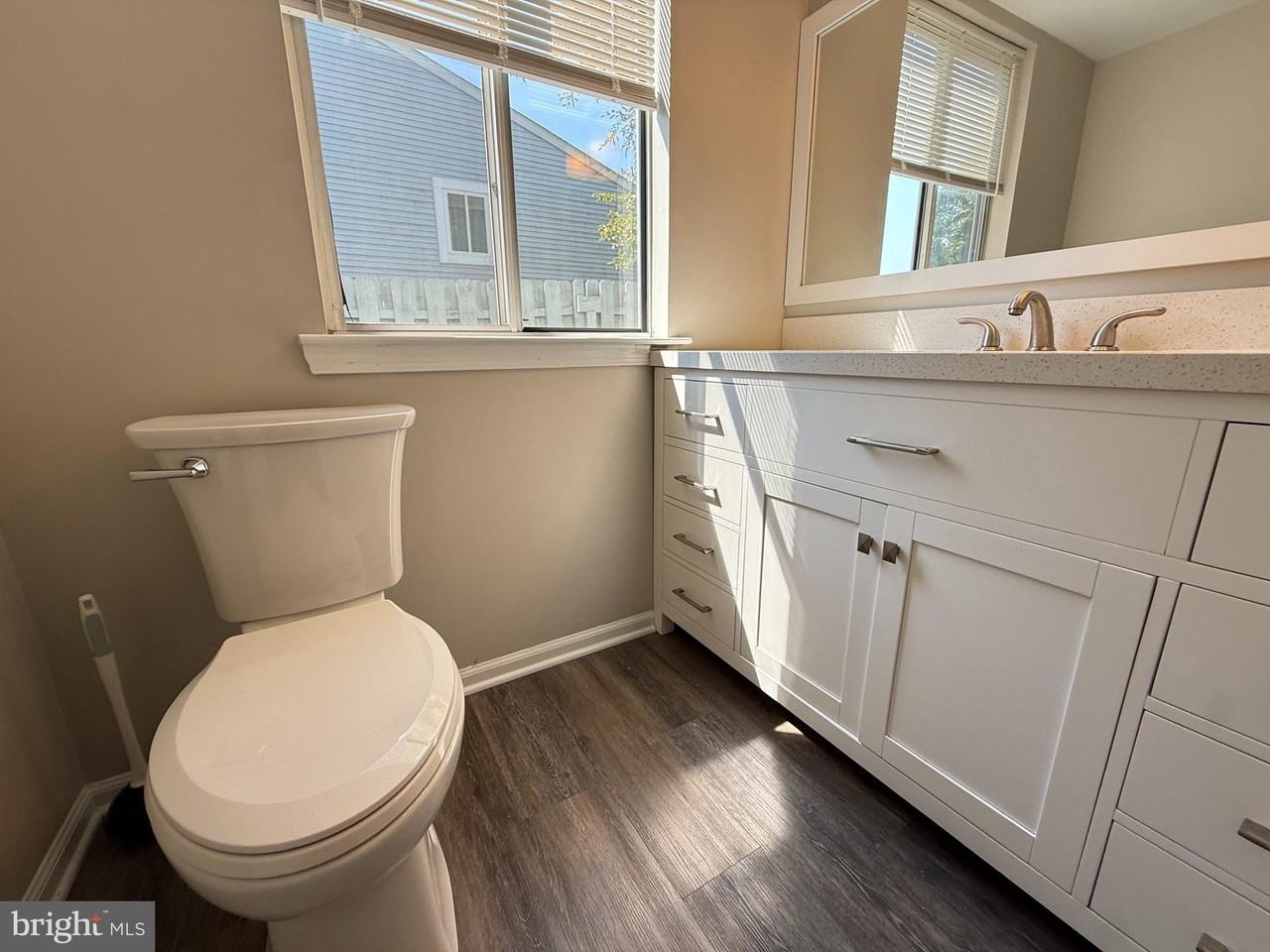 63 Hillcroft Way - Photo 4 of 12