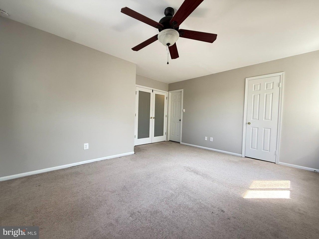 63 Hillcroft Way - Photo 7 of 12