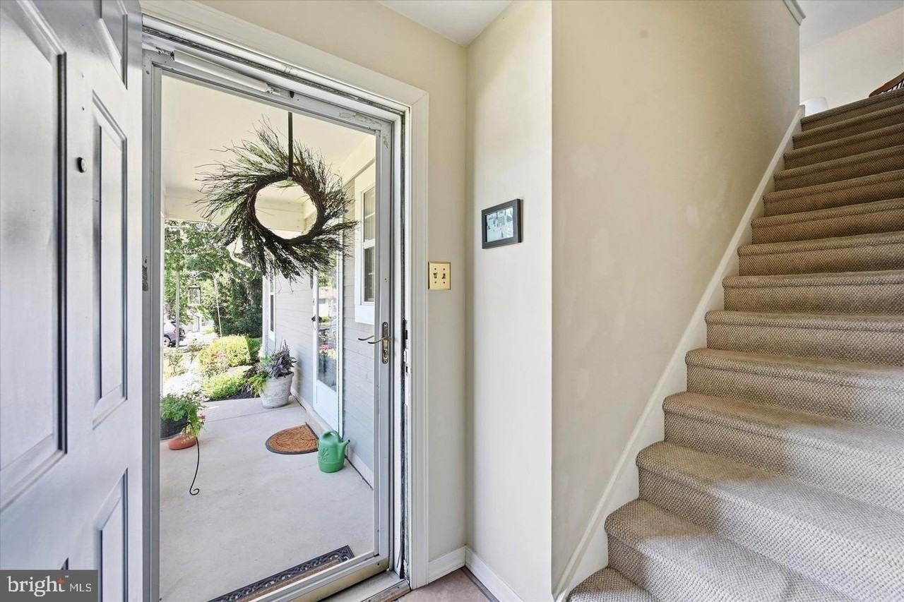 700 Bradford Ter #184 - Photo 2 of 15