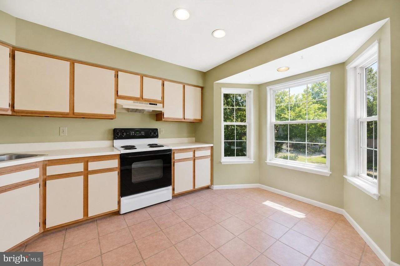 700 Bradford Ter #184 - Photo 6 of 15
