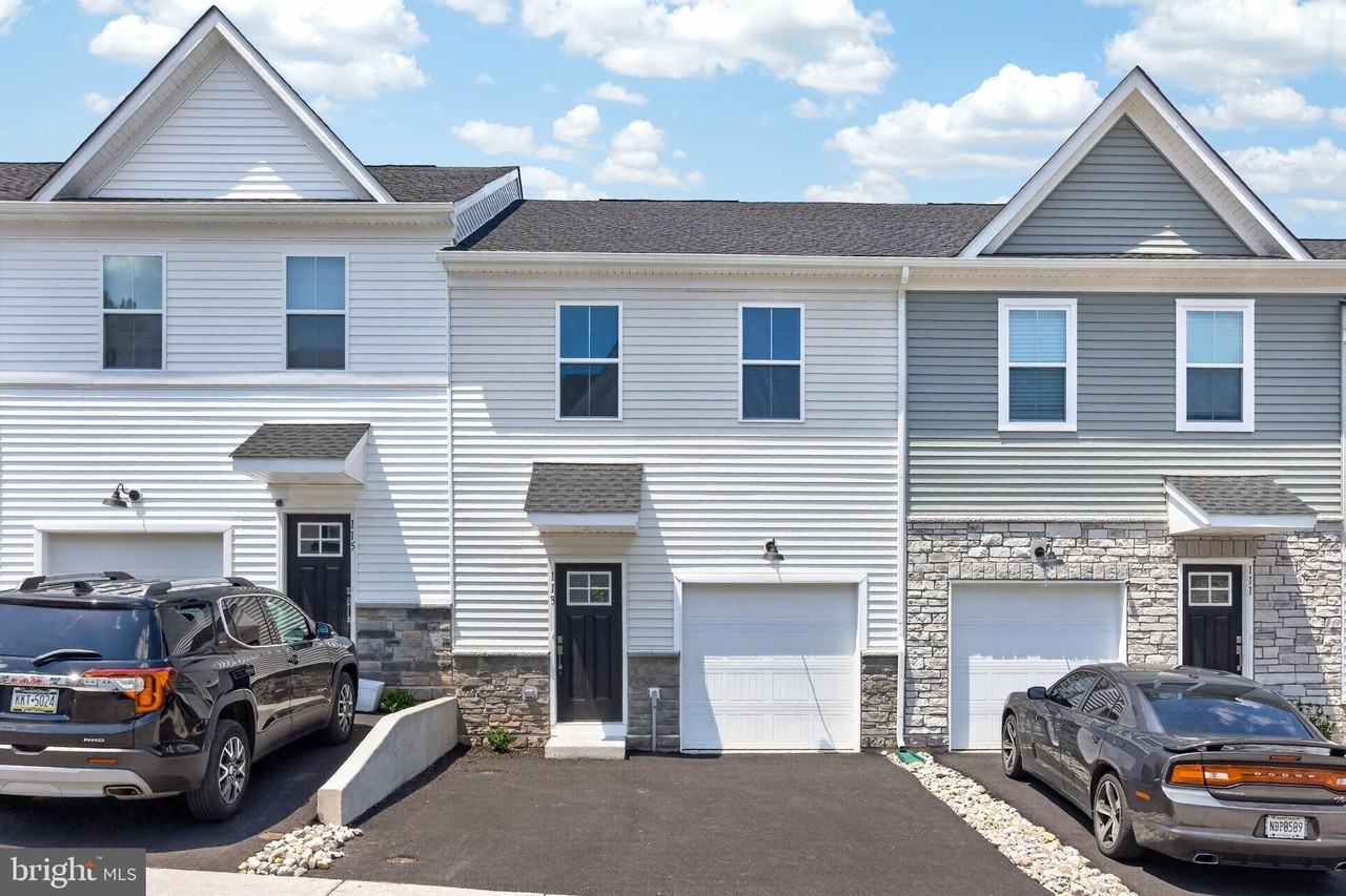 113 Abramo Victor Dr - Photo 4 of 32