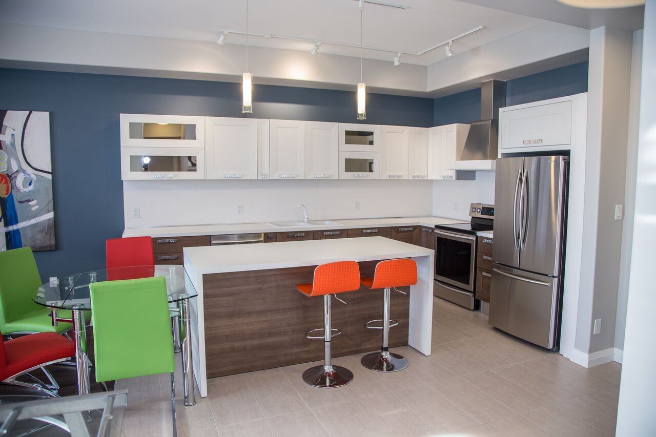 347 Hyland Drive - Photo 4 of 50
