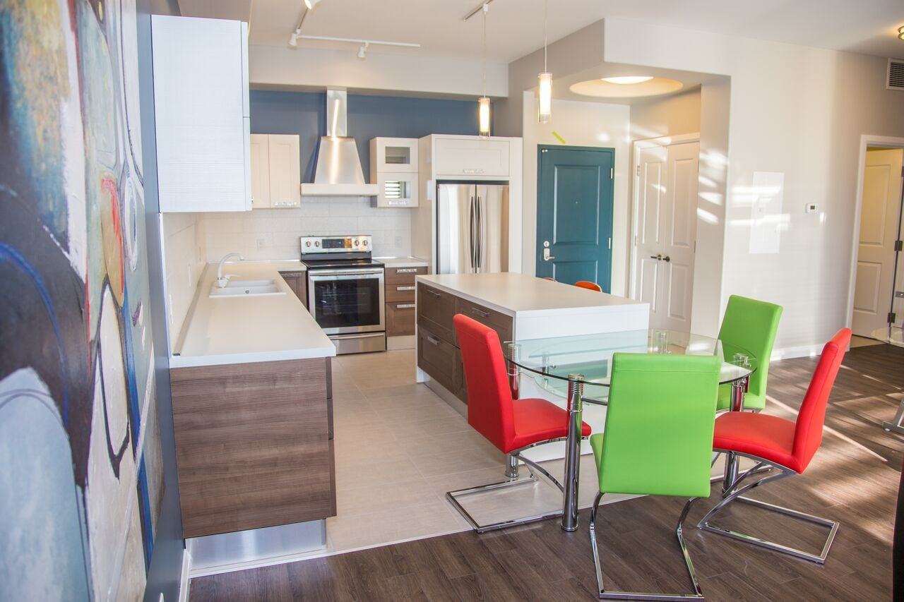 347 Hyland Drive - Photo 5 of 50