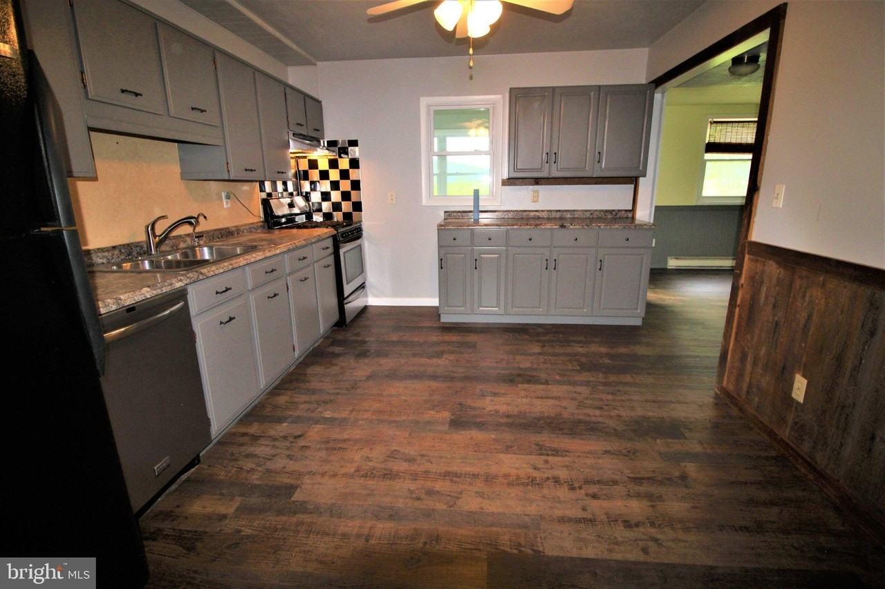 53 Bethesda Church Rd E - Photo 5 of 12