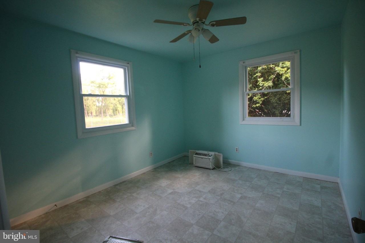 53 Bethesda Church Rd E - Photo 7 of 12