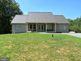 featured image of 1689 Reading Rd