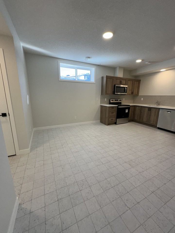 191 Mallard Grove Se - Photo 3 of 11