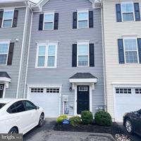 featured image of 18 Hunters Dr