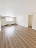 featured image of 470 Market St #13