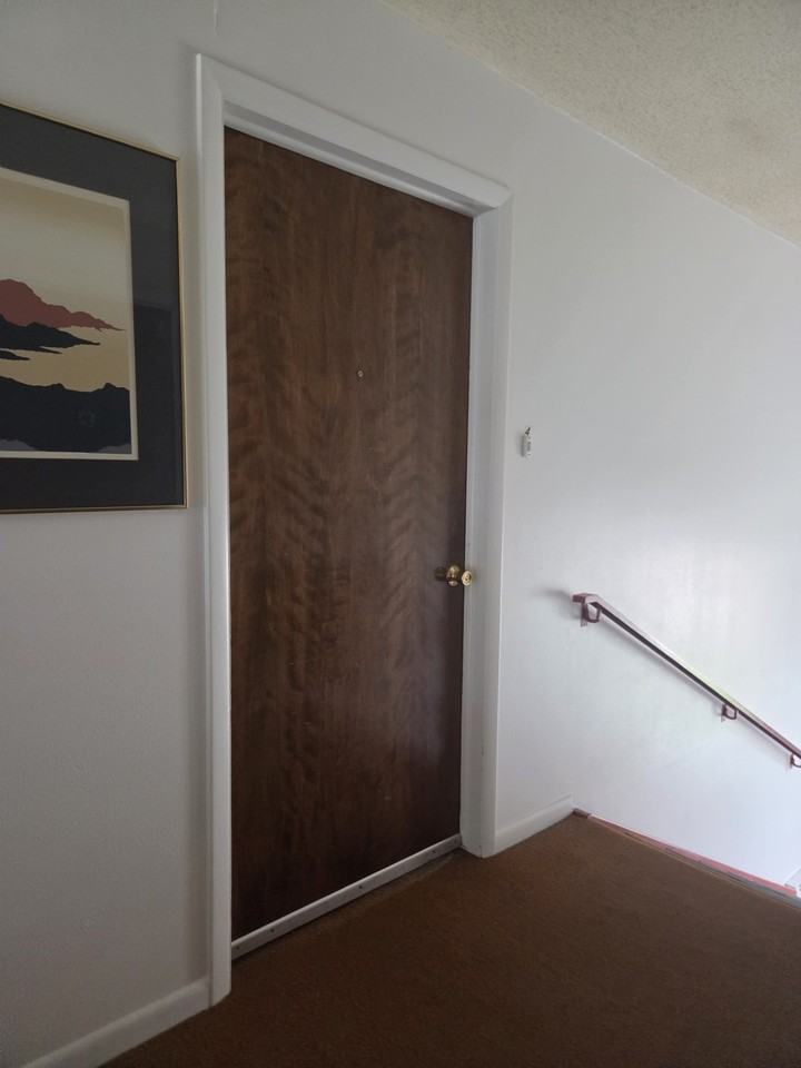432 Lordwith - 4 #4 - Photo 2 of 15