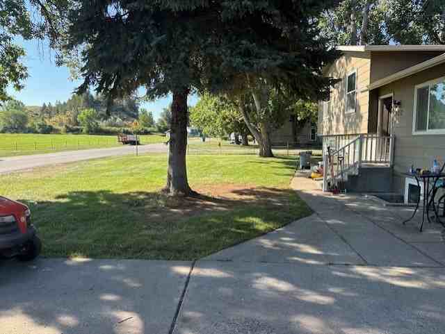 122 Peters St #1 - Photo 2 of 36
