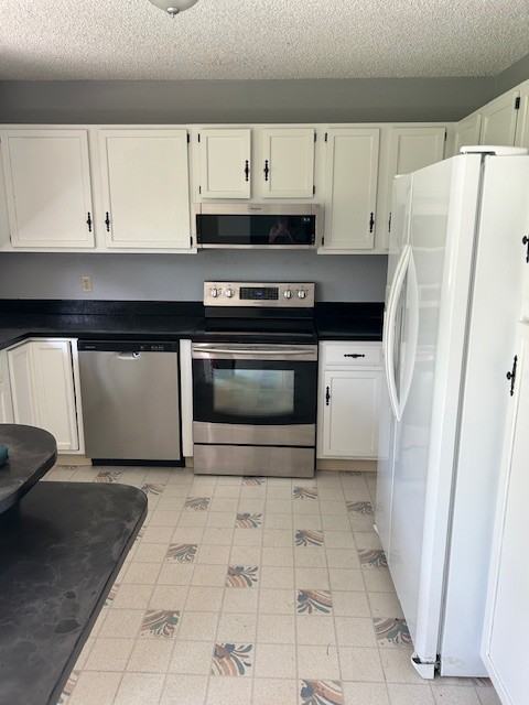 122 Peters St #1 - Photo 5 of 36