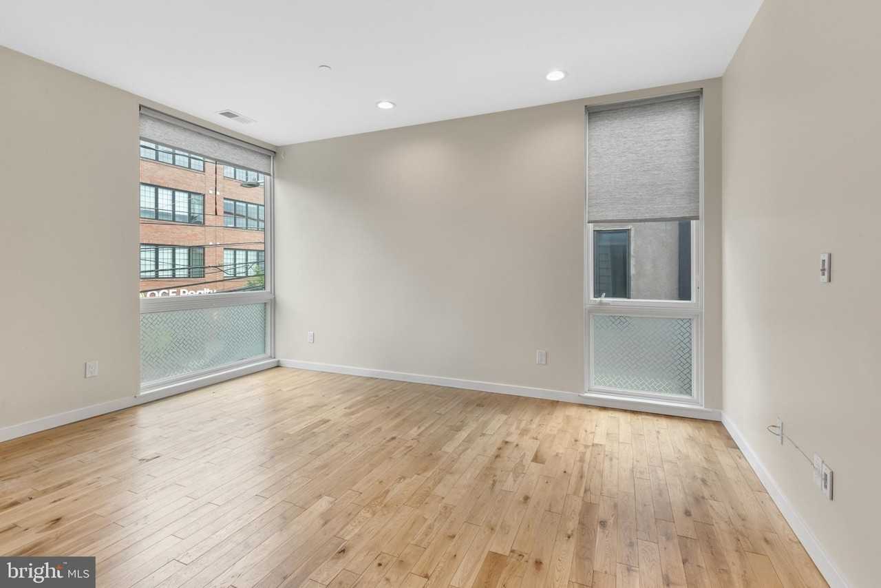 1317 Frankford Ave #A - Photo 3 of 20