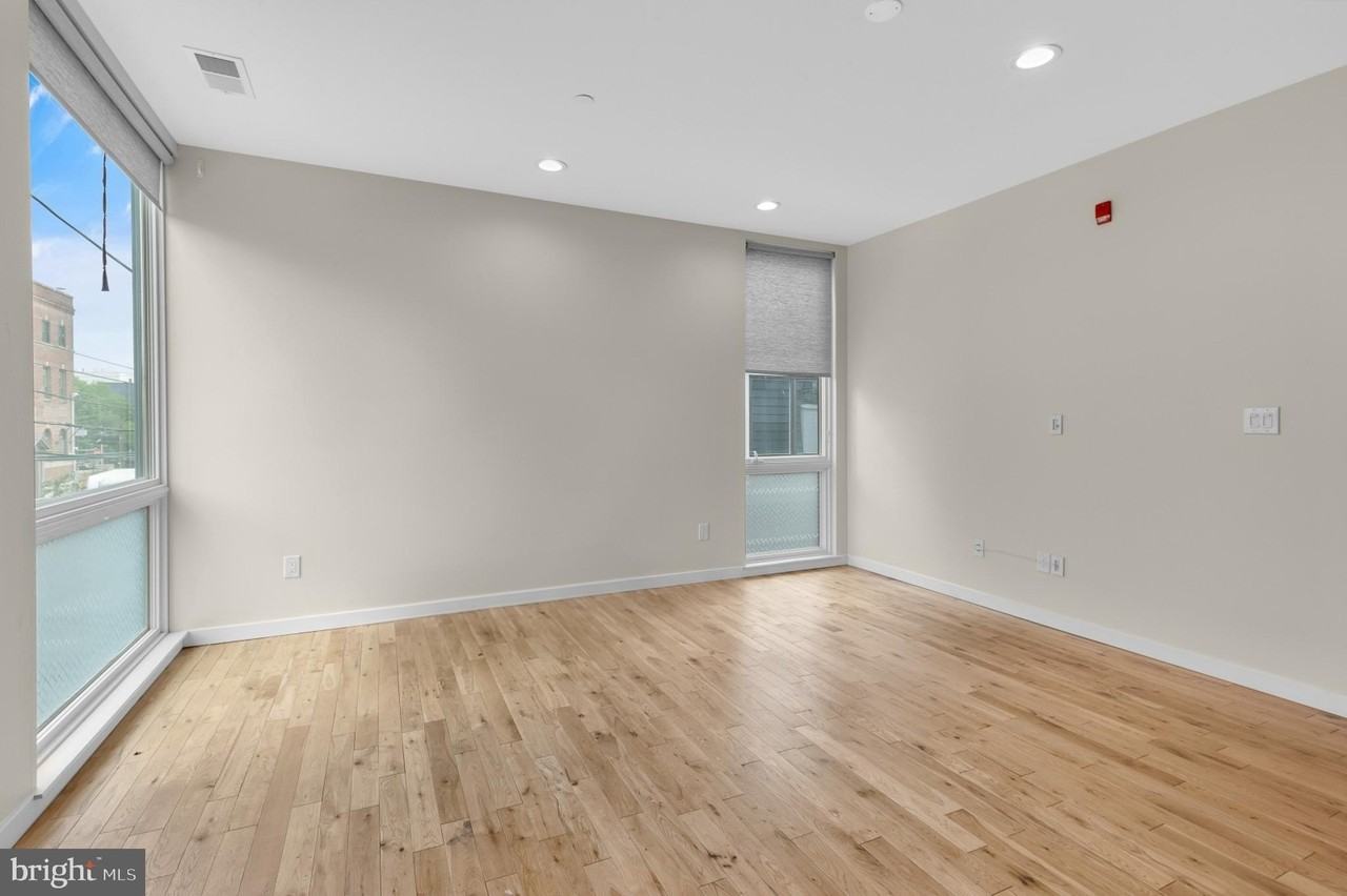 1317 Frankford Ave #A - Photo 6 of 20