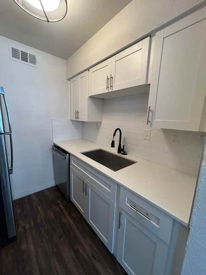 The Brioso Place - Photo 4 of 29