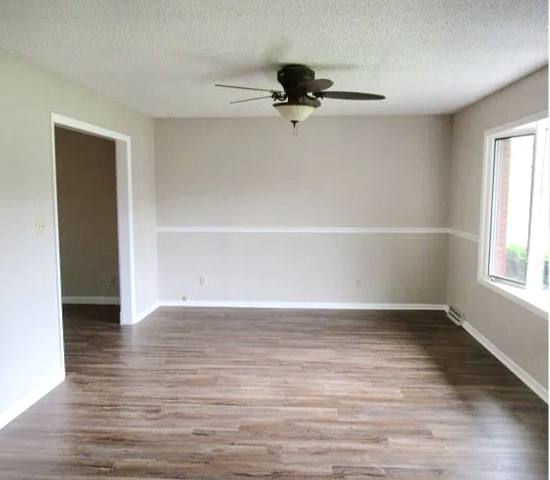 1026 Illinois Dr #1 - Photo 7 of 21