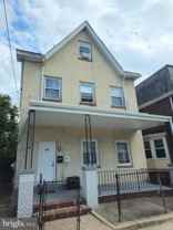 218 E Price St #1stFL - Photo 1 of 1